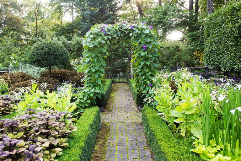 Planning and Planting the Parterre Garden - Bunny Williams Interior Design