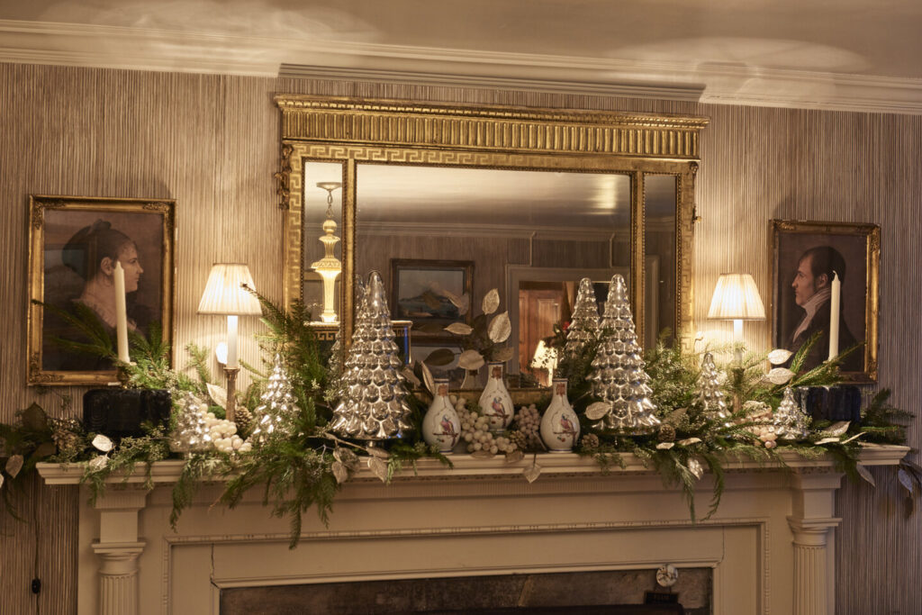 Decorating For The Holidays Bunny Williams Interior Design   Rsz Dsc 3961 1024x683 